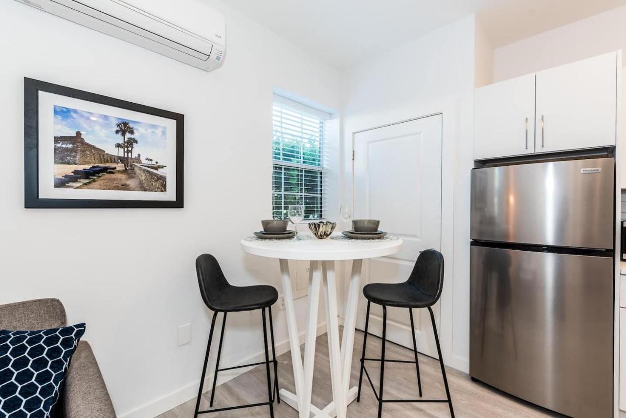 The Studio At Old Mission Walking Distance To Downtown And Onsite Parking Сент Августин Екстериор снимка