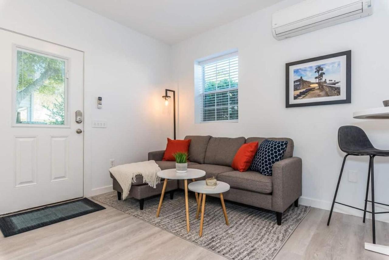 The Studio At Old Mission Walking Distance To Downtown And Onsite Parking Сент Августин Екстериор снимка